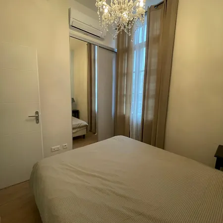 Emplacement Rare Elegant Appartement Avec Balcon Sur Le Canal Royal Sete Exterior photo